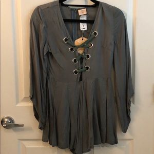 LF Romper size 8 Sage - new!